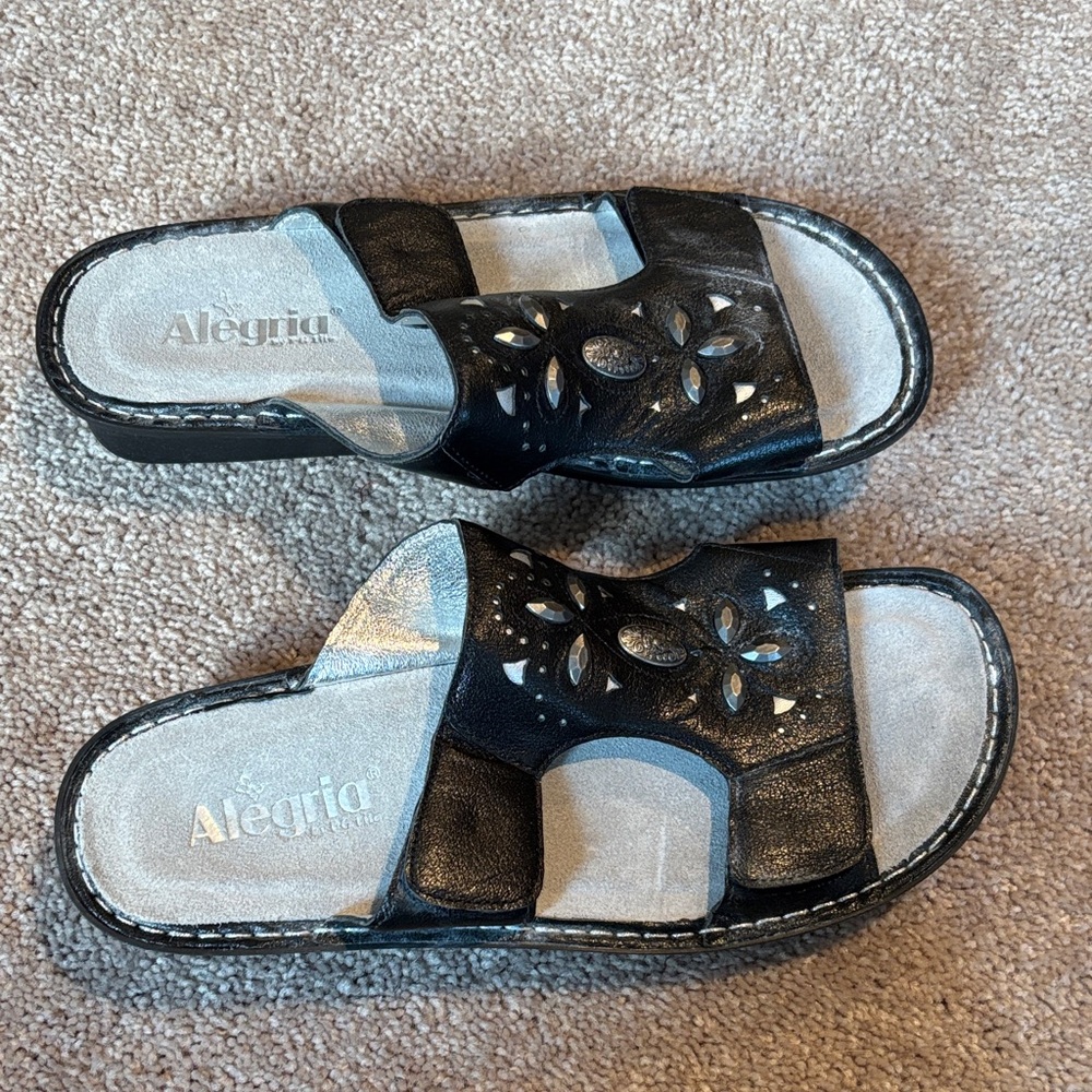 Alegria Women's Black Slide Sandals